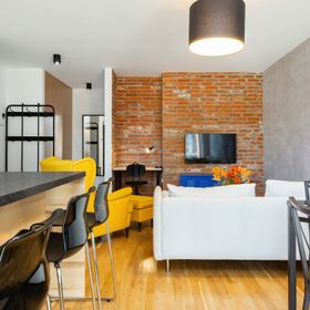 Tumskie Ogrody II E12