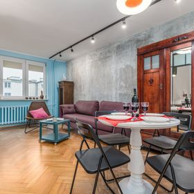 Pl. Dąbrowskiego 12/84