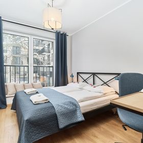 Tumskie Ogrody II C30