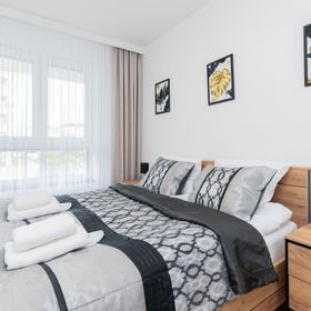 Benisławskiego 8/13