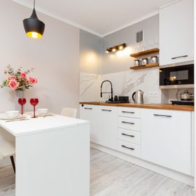 Grzybowska 16/22 m.226