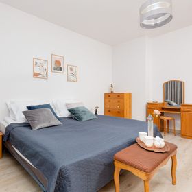 Al. Dwudziestolatków 3/34