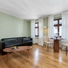 Uniwersytecka 11/12 m. 13