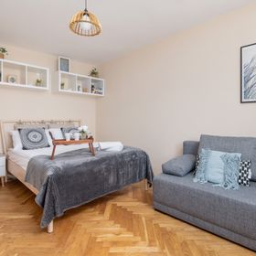 Eagle Pharmacy Studio