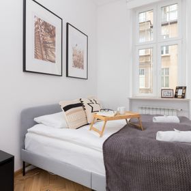 Gdyńskich Kosynierów 2/4A