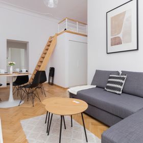 Gdyńskich Kosynierów 2/4A