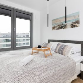 Obrońców Wybrzeża 8/93