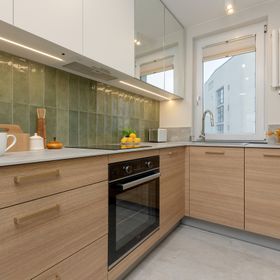 Skorochód Majewskiego 18/13