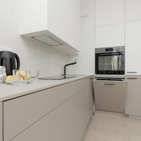 Al. Solidarności 60B/5