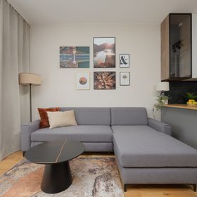 Al. Gen. W. Sikorskiego 3A/18