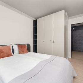 Jedności Narodowej 200/79