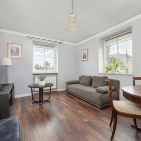 Komuny Paryskiej 5/19B