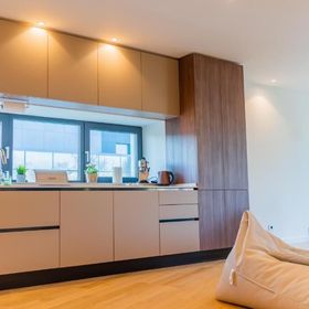 Designer Apartment in Aviatiei Tower București