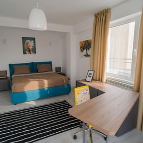 Penthouse with Huge Rooftop Terrace & City View București