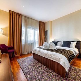 Victoria Secret - Central Apartment with View București