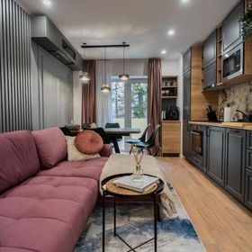 Urban Pearl - Old Town - Unique 4BR/3BA Apartment București