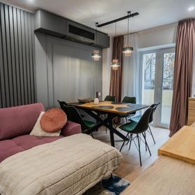 Urban Pearl - Old Town - Unique 4BR/3BA Apartment București