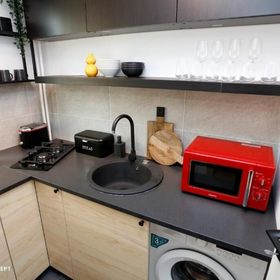 Brand new lovely studio close to Favorit metro station București