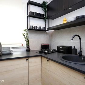 Brand new lovely studio close to Favorit metro station București