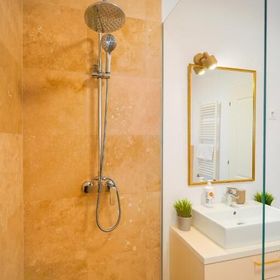 Luxury Central Park Apartment București