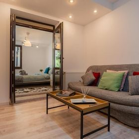 Central Apartment - Amzei Avenue București