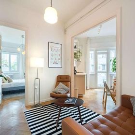 Cismigiu Serenity: 1BR flat with Scenic Balcony București