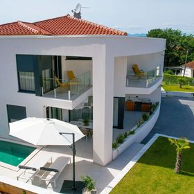 Villa Sarah Vantačići