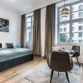 Poniatowskiego 2/12^