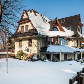 Nędzy Kubińca 253A/1^