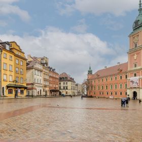 Pl. Zamkowy 1/13 m.15^