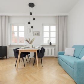 Pl. Zamkowy 1/13 m.15^