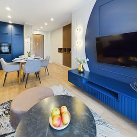 Obrońców Wybrzeża 8/95^