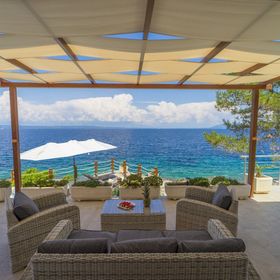 Villa Grski Rat Blato