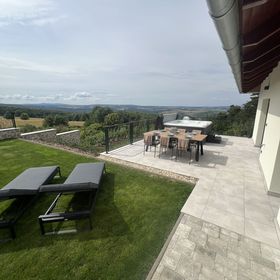 Bakonyi Panoráma Élményház Tés