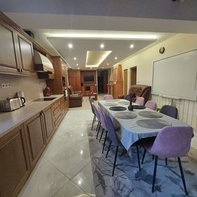 Akácvirág Airport Viki Apartman Debrecen