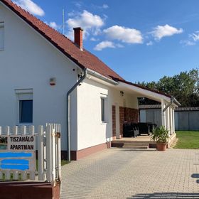 Tiszaháló Apartman Kisköre
