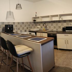 Ambrus Vendégház Izmény