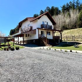 Casa de sub Horă Zărnești