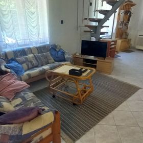 Kökörcsin Vendégház Komló-Sikonda