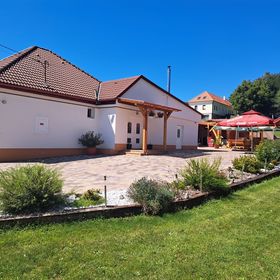 Vár-Völgye Vendégház Csesznek