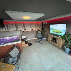 Apartament Jacuzzi Home Oradea