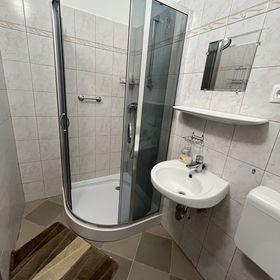 Idilli Lovas Pihenőpark Felsőlajos