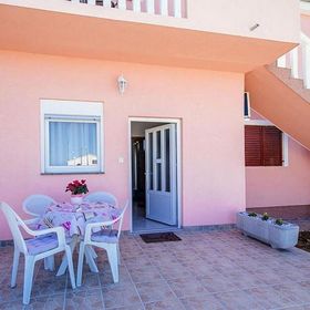 Apartments Perinic Vrsi