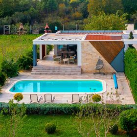 Villa Royal Green Four Nin