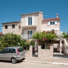 Apartment Anec Supetar