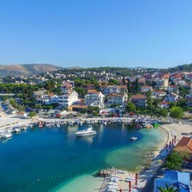 Apartment Bozo Okrug Gornji