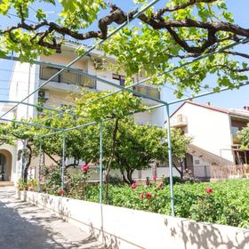 Apartment Anka Kastel Stafilic