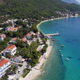 Apartment and Rooms Tomo 1 Zaostrog