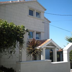 Apartment Aldica Supetar