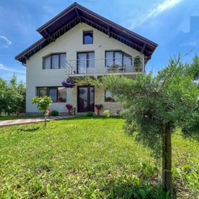 Casa Colț de Rai Berislăveşti